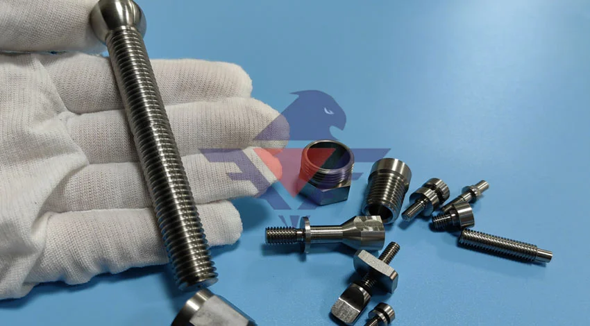 Presentando la maravilla automotriz, Falcon Swiss Type Machining