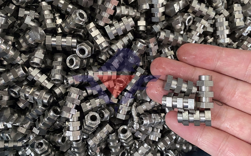 Razones para trabajar con Falcon CNC Swiss
