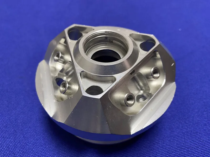 Mecanizado CNC para componentes robóticos y de automatización