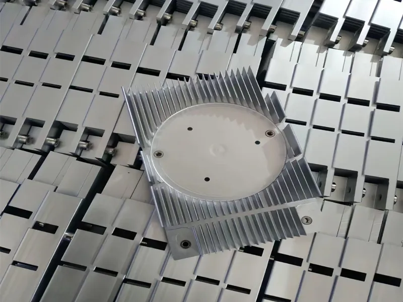 Disipadores de calor mecanizados por CNC