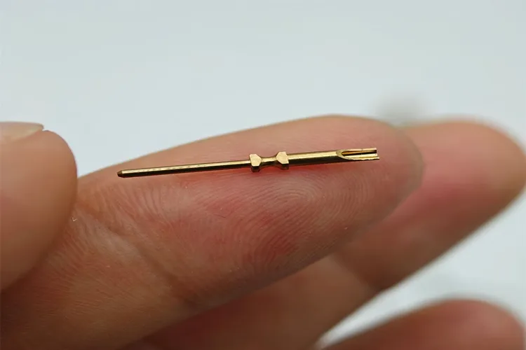 Piezas micro mecanizadas de alta precisión y fabricación con mecanizado suizo