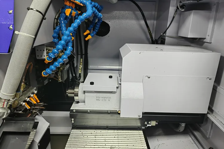 Mecanizado de precisión suizo CNC explicado: proceso y aplicaciones