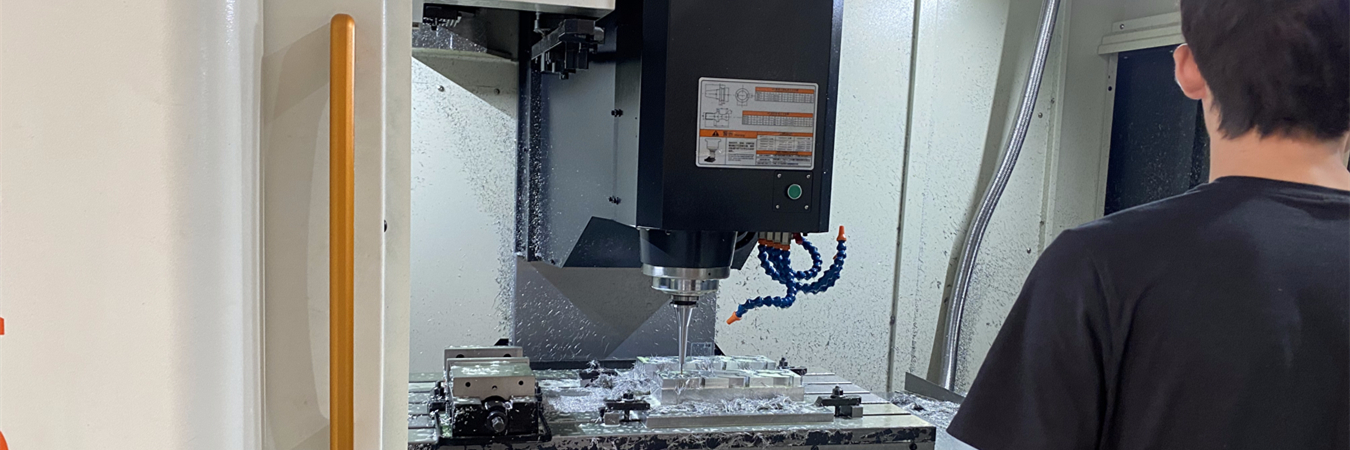 Piezas de aluminio personalizadas mecanizadas por CNC para aplicaciones de precisión
