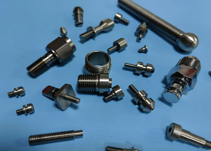 Conexiones CNC de precisión para sistemas industriales exigentes