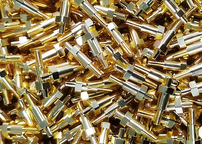 Mecanizado suizo para pines de conector: Precisión, Conductividad y Fiabilidad desde el Prototipo hasta la Producción.